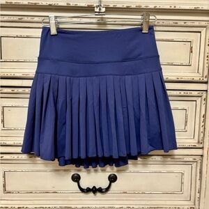 Pleated Performance Skirt in Deep Blue - Women